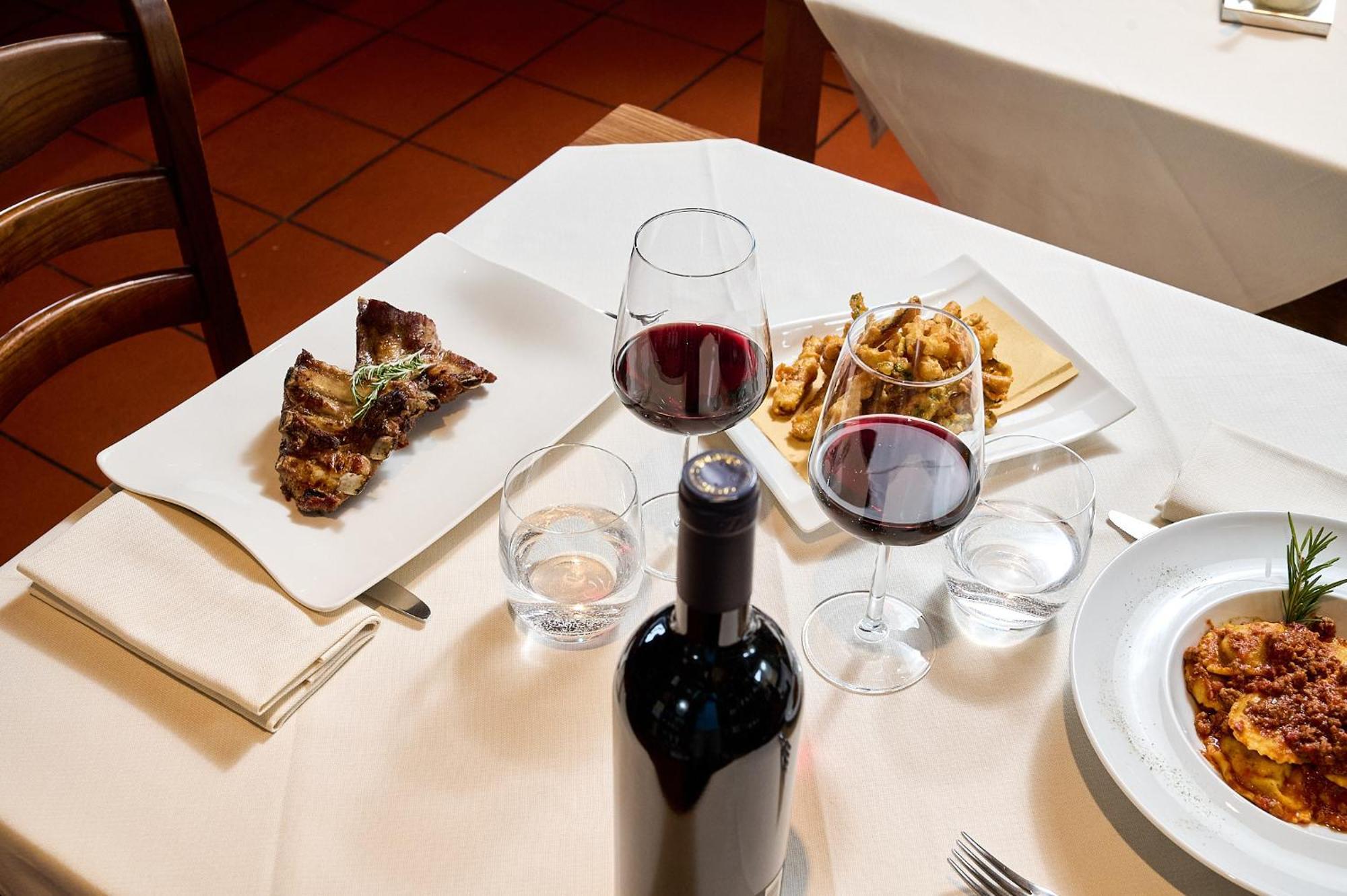 Hotel Zi Martino 카스타니에토카르두치 외부 사진