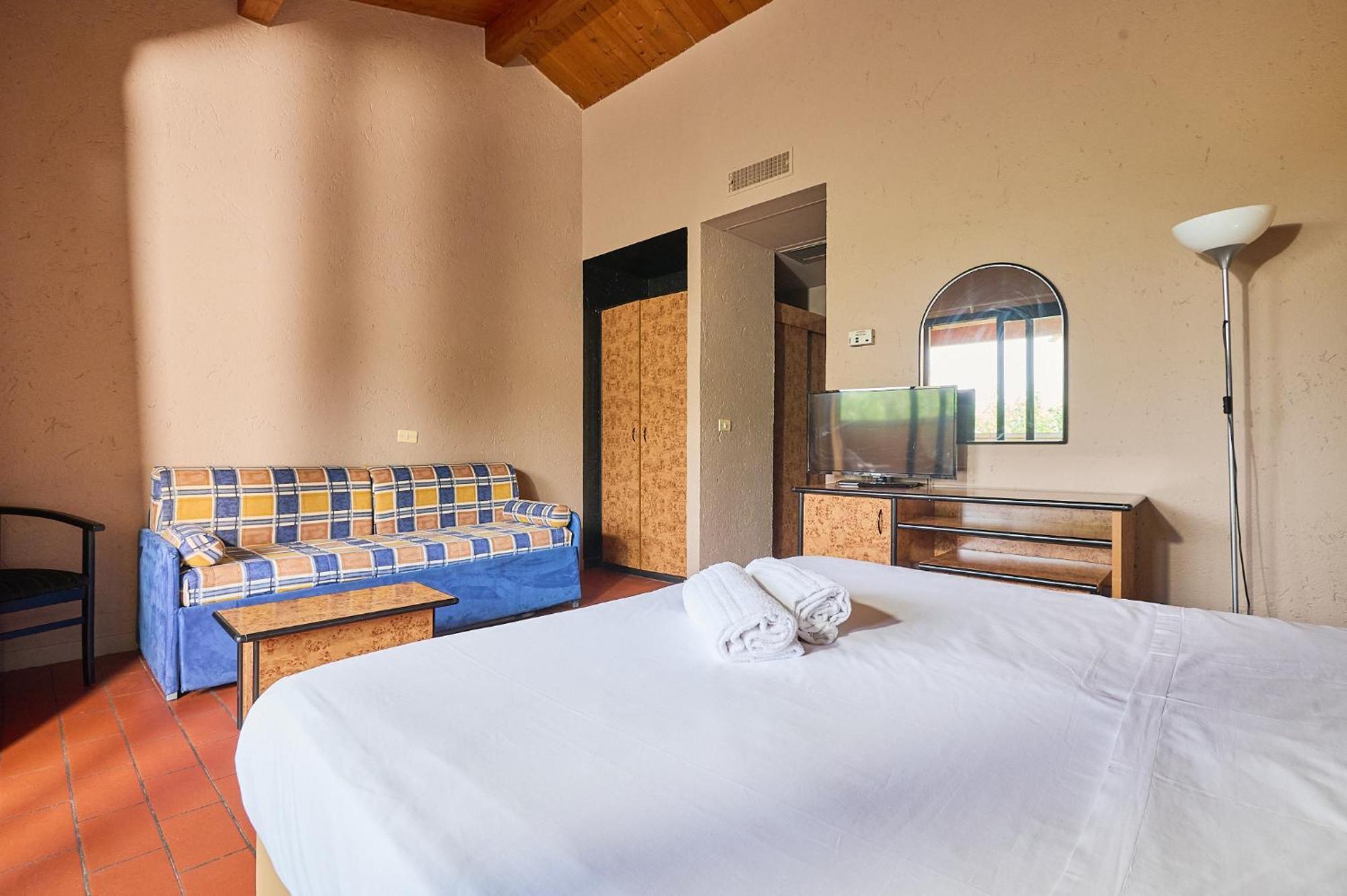 Hotel Zi Martino 카스타니에토카르두치 외부 사진