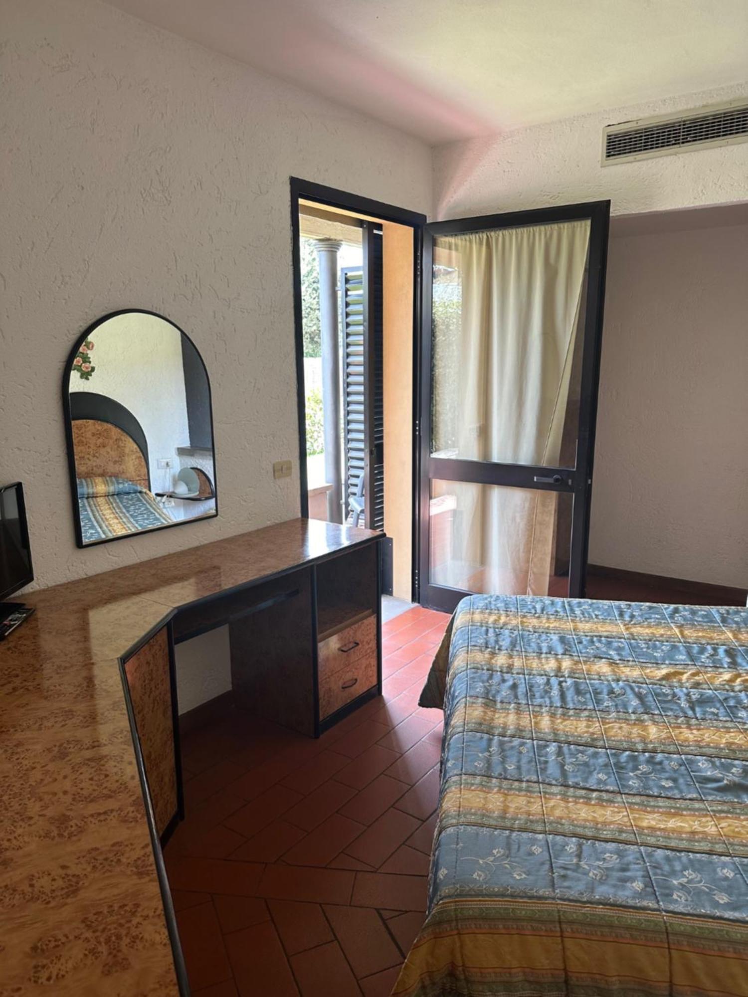 Hotel Zi Martino 카스타니에토카르두치 외부 사진